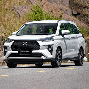 Toyota Veloz 7 Chỗ