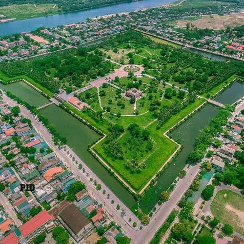 Xe hợp đồng Sài Gòn